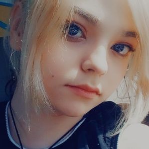 Meet your Posher, Bridgette